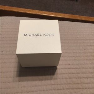 Michael Kors women’s watch (NEW)